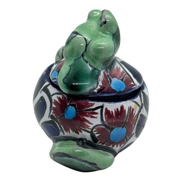 Mexican Folk Art Pottery Handmade & Handpainted Talavera Frog Trinket Box - Picture 3 of 12